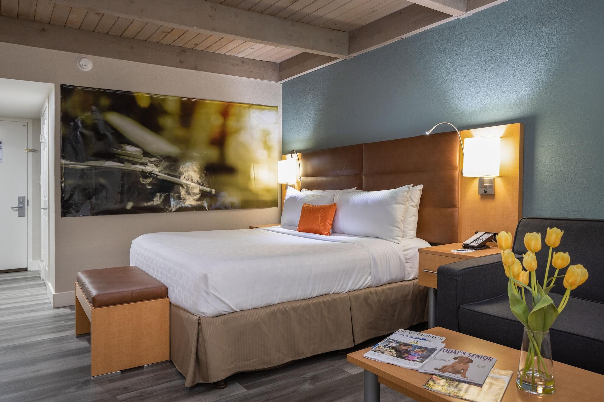 Prodigy Hotel, A Days Inn By Wyndham Davis Exterior foto